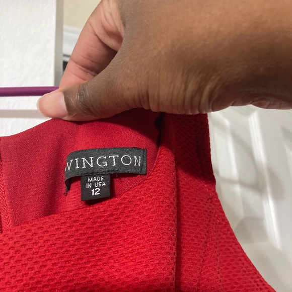 Red sleeveless dress - Picture 2 of 3